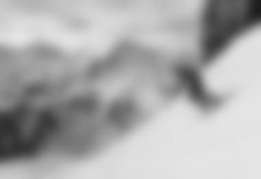 Backland Carbon - bei der Abfahrt mit oranger "Quick Click-Zunge".