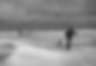 Alexander Huber (vorne) und Team auf dem Karalegletscher.(c) Archiv Alexander Huber